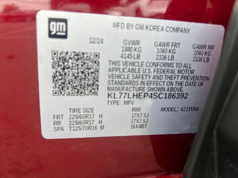 Used 2025 Chevrolet Trax LT image 29