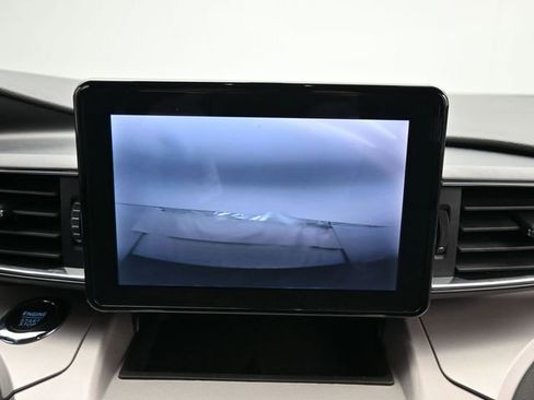 Used 2023 Ford Explorer XLT w/ Equipment Group 202A image 18