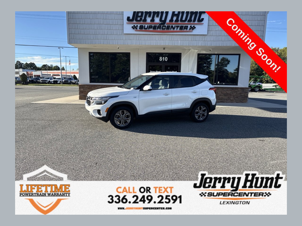 Used 2024 Kia Seltos LX AWD/4WD image 1