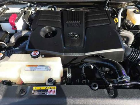 Used 2022 Toyota Tundra SR5 image 19