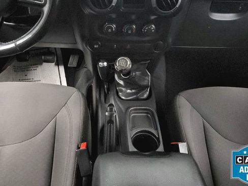 Used 2017 Jeep Wrangler Unlimited Sport w/ Connectivity Group image 26