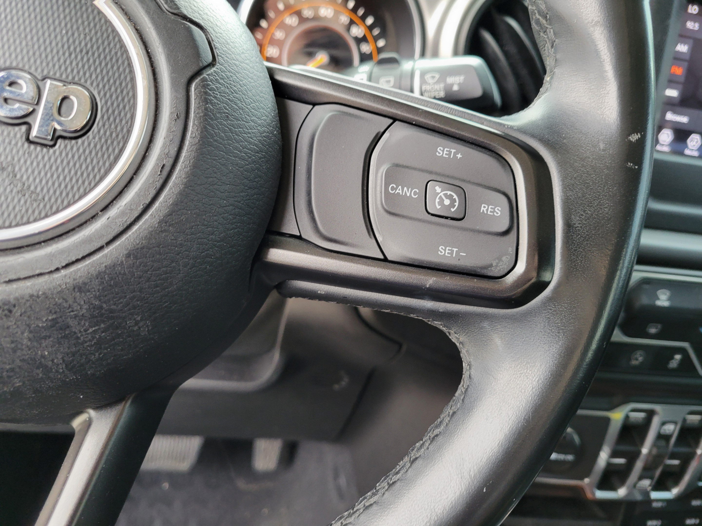 Used 2018 Jeep Wrangler Unlimited Sport S AWD/4WD image 27