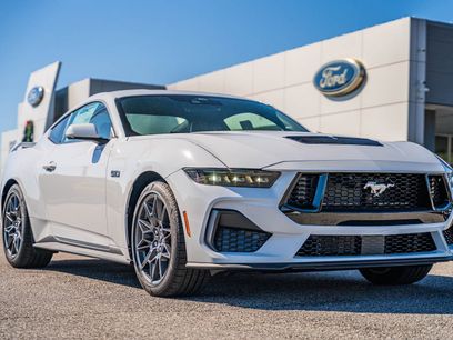 New 2025 Ford Mustang GT Premium w/ GT Performance Package