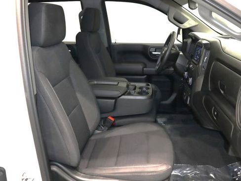 Used 2024 Chevrolet Silverado 1500 Custom w/ Turbomax Blackout Package image 25