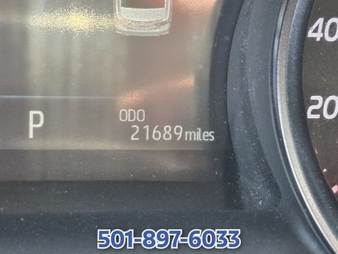 Used 2024 Toyota Camry XSE FWD image 31