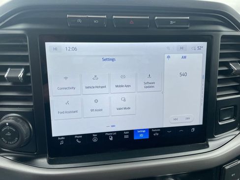 Used 2024 Ford F150 XLT image 18