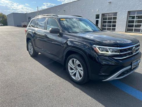Used 2022 Volkswagen Atlas SE AWD/4WD image 1