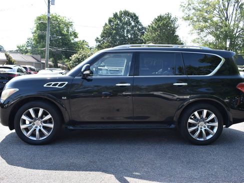 Used 2014 INFINITI QX80 4WD w/ Deluxe Touring Package image 4