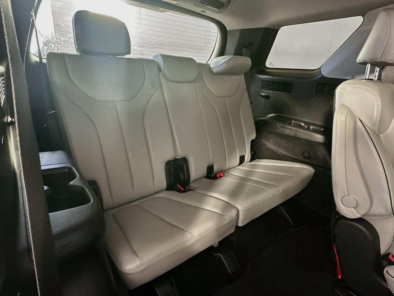 Used 2023 Hyundai Palisade SEL AWD/4WD image 28