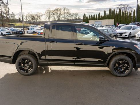 New 2026 Honda Ridgeline Black Edition image 5