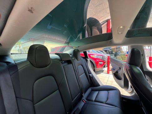 Used 2018 Tesla Model 3 Long Range AWD/4WD image 25