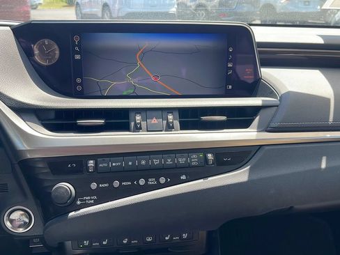 Used 2020 Lexus ES 350 w/ Accessory Package FWD image 15