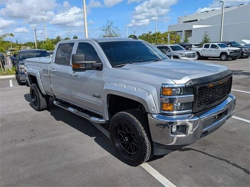 Used 2017 Chevrolet Silverado 2500 LT w/ Texas Edition image 2
