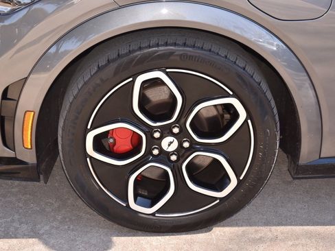 Certified 2023 Ford Mustang Mach-E GT image 38