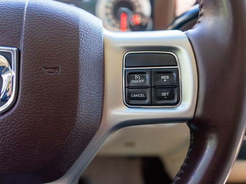 Used 2017 RAM 2500 Laramie AWD/4WD image 18