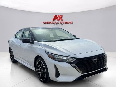 Used 2024 Nissan Sentra SR w/ SR Premium Package FWD image 8
