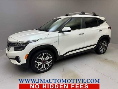 Used 2023 Kia Seltos SX w/ SX Sunroof Package
