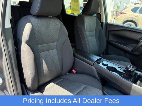 Used 2025 Nissan Rogue SV AWD/4WD image 19