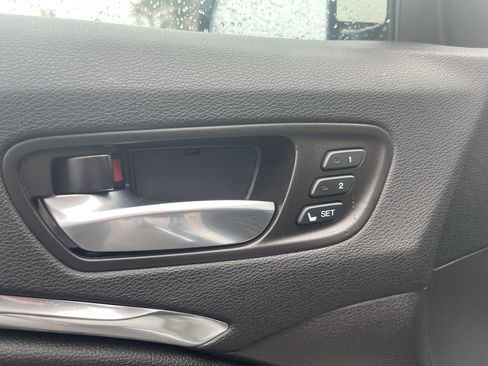 Used 2017 Acura MDX SH-AWD w/ Technology Package image 22