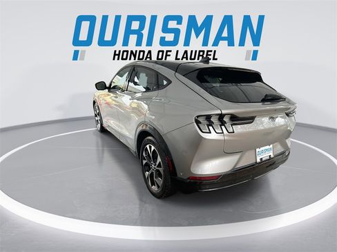 Used 2021 Ford Mustang Mach-E Premium image 6