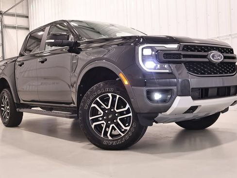 Certified 2024 Ford Ranger Lariat w/ FX4 Off-Road Package AWD/4WD image 43