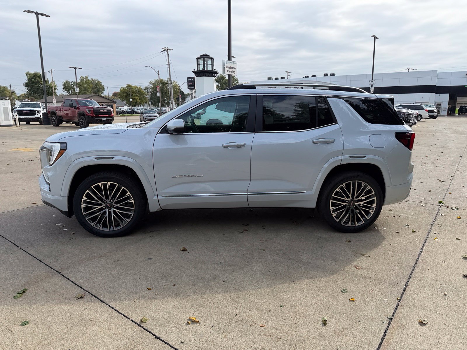New 2027 GMC Terrain Denali w/ LPO, Floor Liner Package AWD/4WD image 8