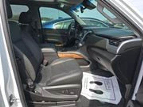 Used 2020 Chevrolet Tahoe Premier image 3