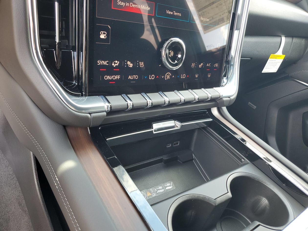 New 2026 GMC Yukon Denali RWD image 23
