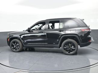 New 2026 Jeep Grand Cherokee Limited w/ Limited Altitude Package RWD video 3