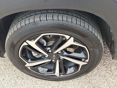 Used 2023 Chevrolet TrailBlazer RS AWD/4WD image 12