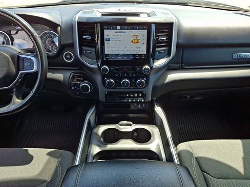 Used 2022 RAM 1500 Big Horn AWD/4WD image 16