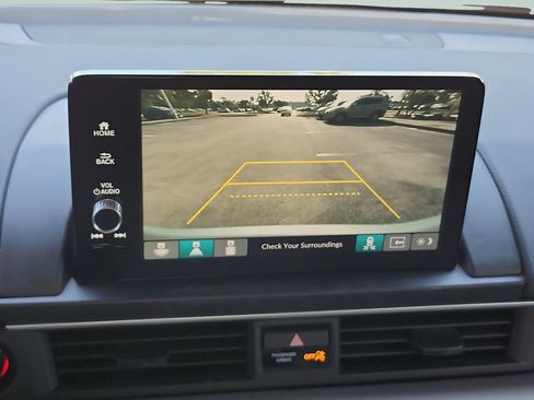 Certified 2025 Honda Pilot EX-L image 27