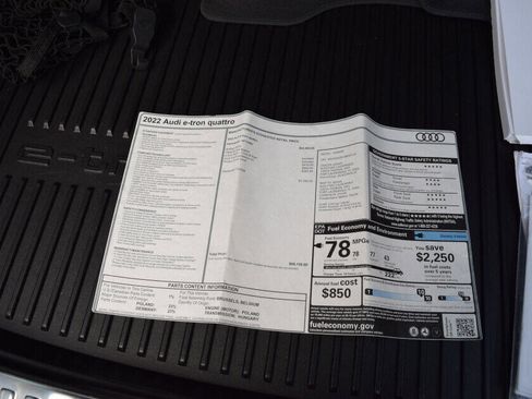 Used 2022 Audi e-tron Premium image 78