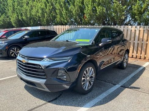 Used 2020 Chevrolet Blazer Premier FWD image 3