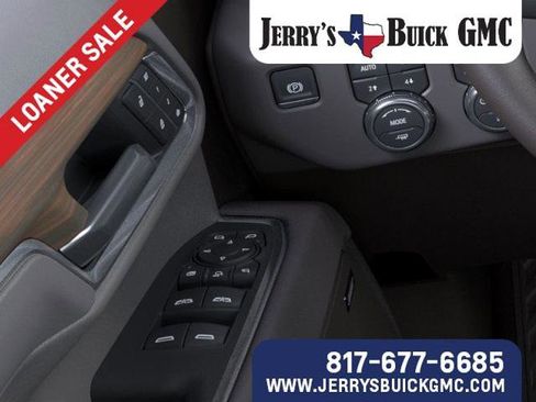 New 2025 GMC Sierra 3500 SLT w/ SLT Premium Package image 22