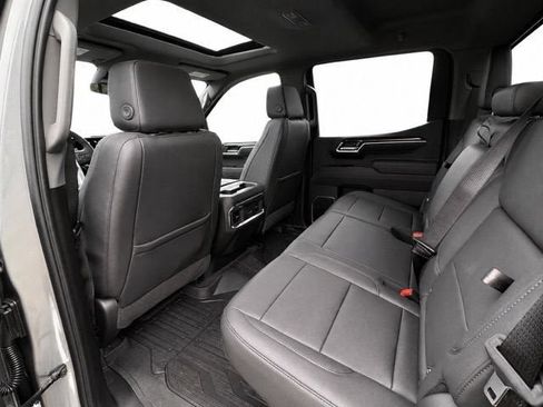 New 2026 GMC Sierra 1500 Elevation w/ Elevation Premium Package AWD/4WD image 16