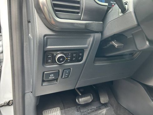 Used 2025 Ford F150 Lariat AWD/4WD image 20