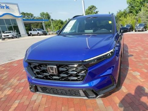 Used 2023 Honda CR-V Sport image 4