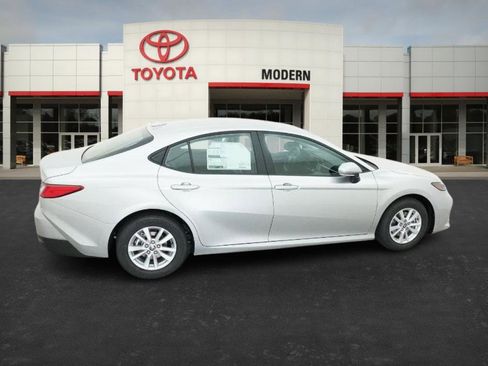 New 2026 Toyota Camry LE image 24