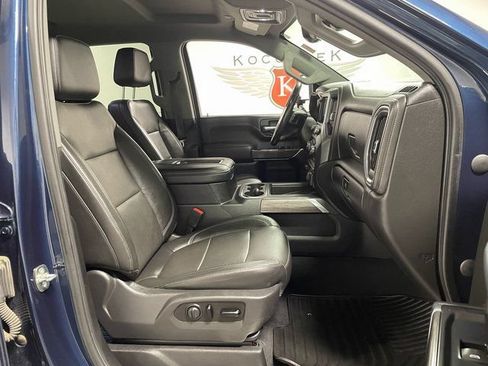 Used 2020 Chevrolet Silverado 2500 LTZ w/ LTZ Plus Package AWD/4WD image 23