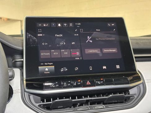 New 2026 Jeep Compass Limited image 24