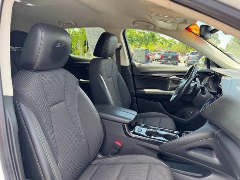 Used 2023 Buick Envision Preferred w/ Sport Touring Package AWD/4WD image 33