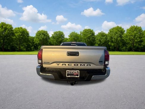 Used 2023 Toyota Tacoma 2WD Double Cab image 14
