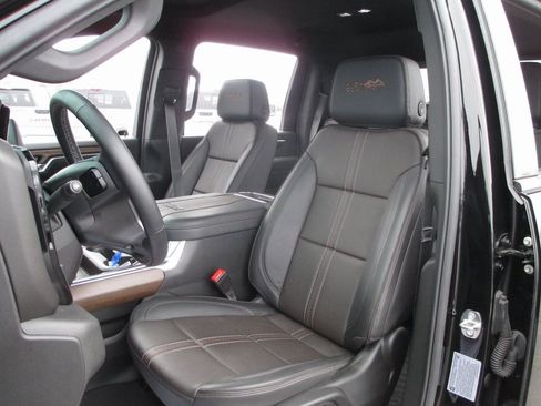 Certified 2024 Chevrolet Silverado 2500 High Country w/ Midnight Edition image 20