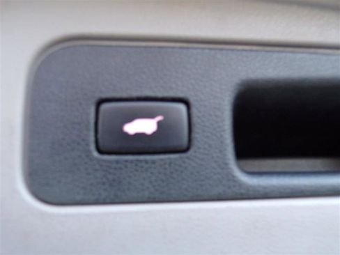 Used 2016 Honda Odyssey EX-L image 48