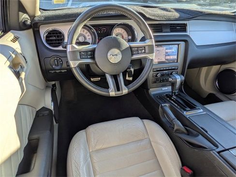 Used 2011 Ford Mustang Premium w/ Electronics Pkg image 14