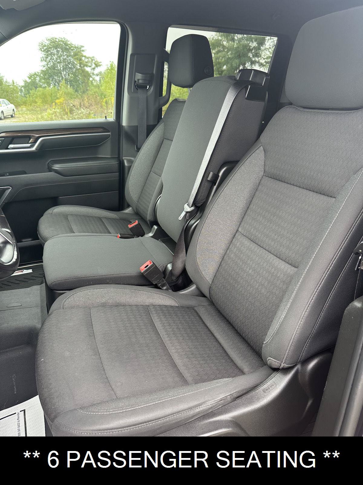 Used 2022 Chevrolet Silverado 1500 RST AWD/4WD image 4
