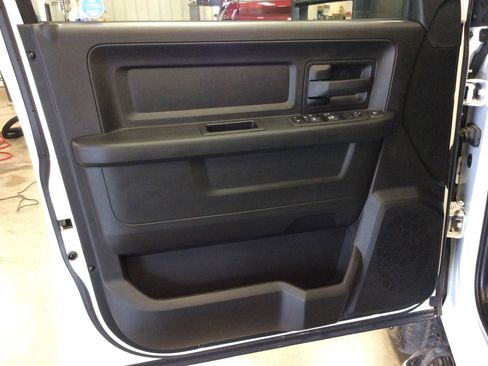 New 2024 RAM 2500 Tradesman w/ Chrome Appearance Group image 13