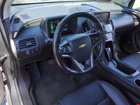 Used 2014 Chevrolet Volt Premium w/ Premium Trim Package FWD image 10