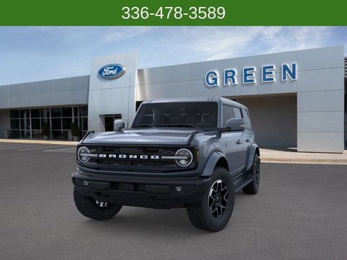 New 2025 Ford Bronco Outer Banks AWD/4WD image 2